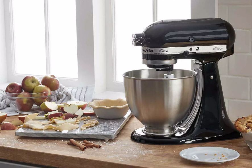 KitchenAid Classic Stand Mixer, A Culinary Icon for Every Baker