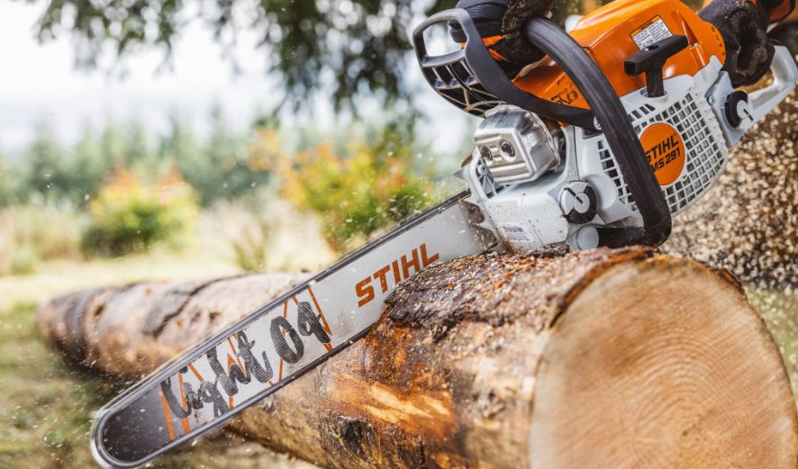 Petrol Garden Saws, The Ultimate Guide to Choosing the Right Tool for Your Needs