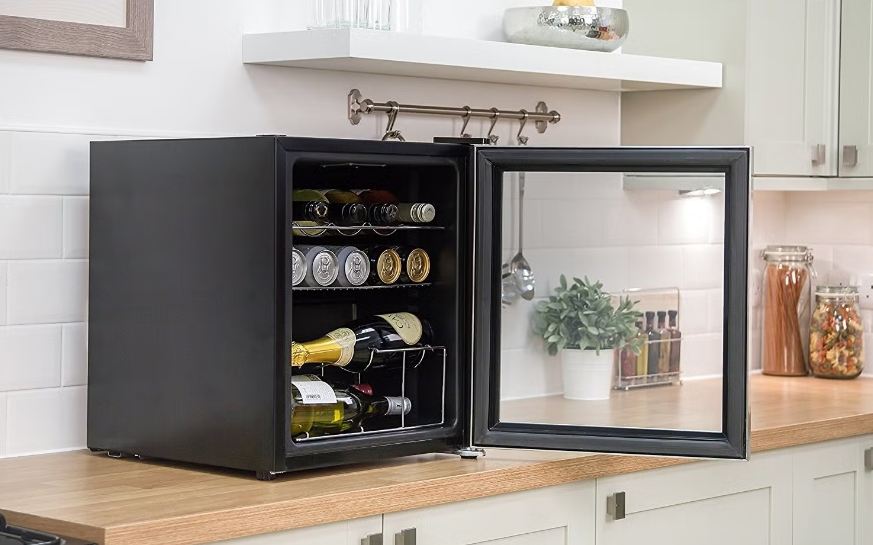 Russell Hobbs RH8WC1 Wine Cooler Review, A Comprehensive Guide for Wine Enthusiasts