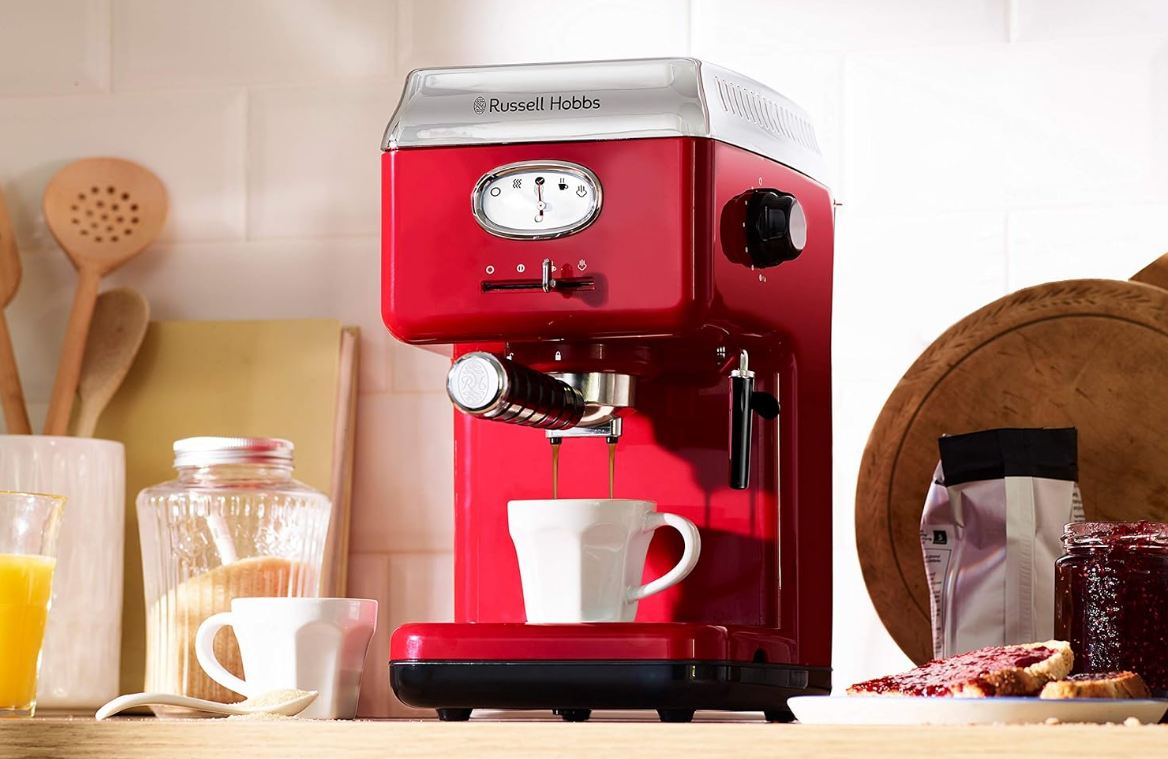 Russell Hobbs Retro Espresso Machine, A Timeless Classic for Your Daily Dose of Espresso