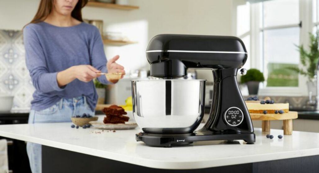 Tower T12033 Stand Mixer Review, Your Guide to Baking Bliss