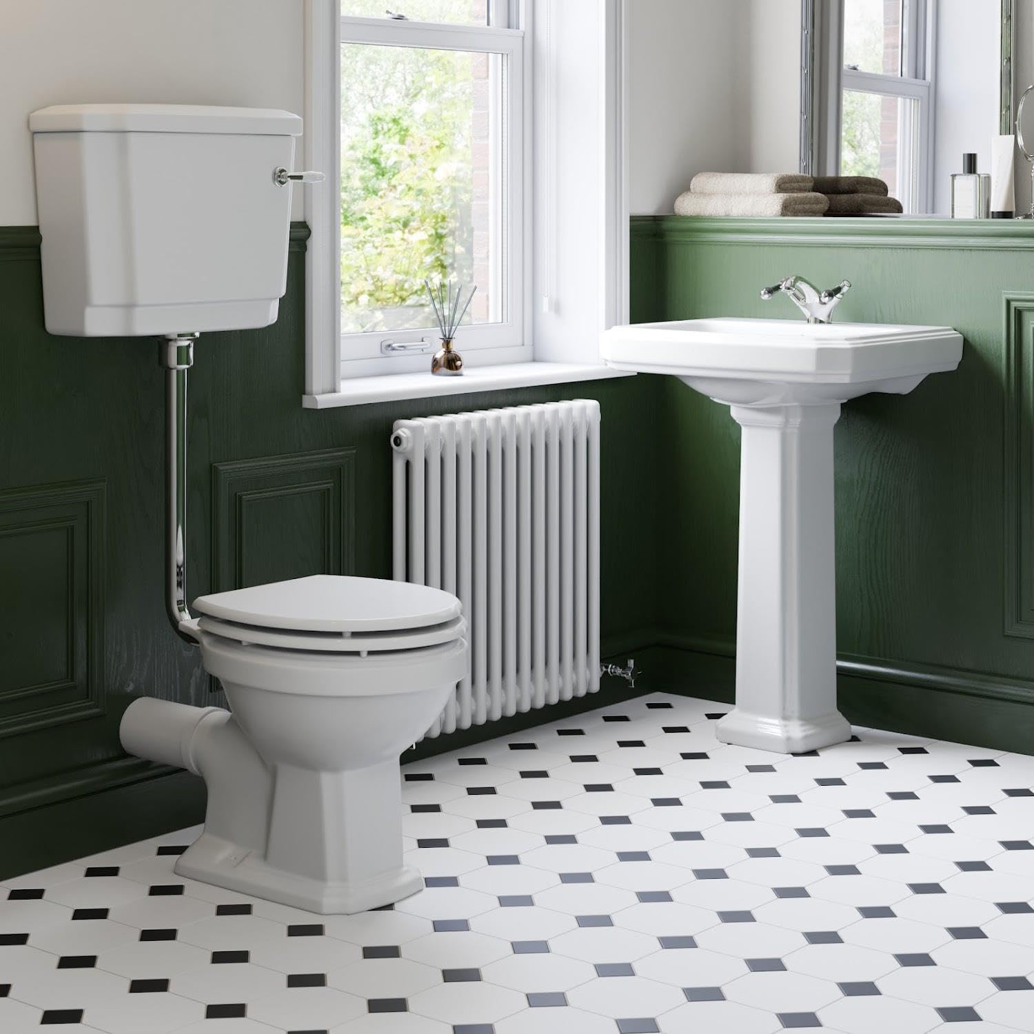 Traditional Cloakroom Suite Low Level Toilet 1 Tap Hole Basin Pedestal Bathroom.