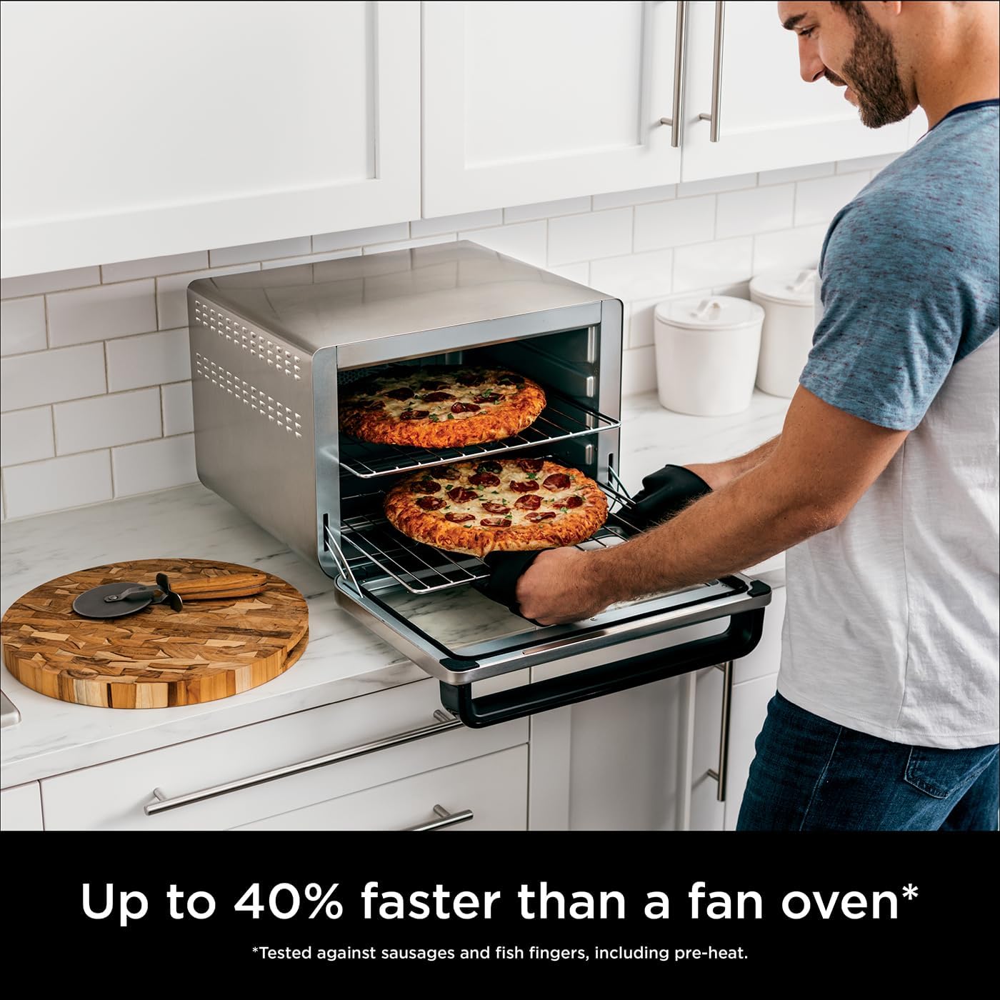 Ninja Foodi 10 - in - 1 Multifunction Oven, Fast Mini Oven, Countertop Oven, 10 Cooking Functions, Air Fry, Pizza, Grill, Roast, Bake, Toast, Bagel & more, Make Family - Size Meals, Silver/Black DT200UK - Amazing Gadgets Outlet