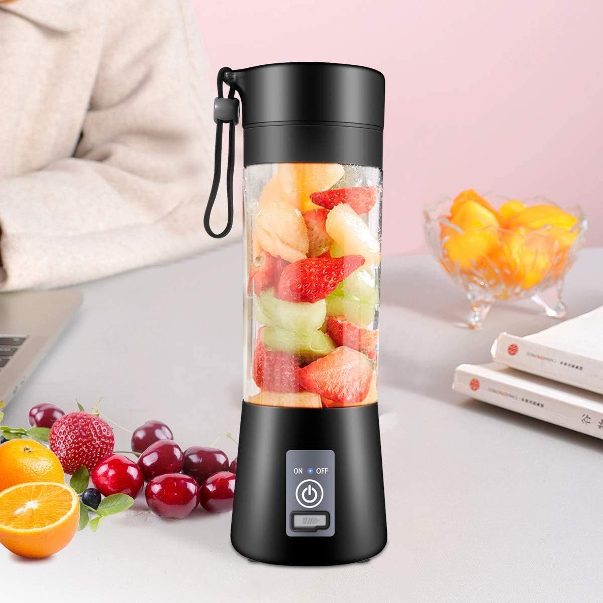 Portable Blender, Personal Blender for Shakes and Smoothies, Blender shake Smoothie for Kitchen Personal Size Blenders with Rechargeable USB, 380Ml Traveling Fruit Veggie Juicer Cup With 6 Blades - Amazing Gadgets Outlet