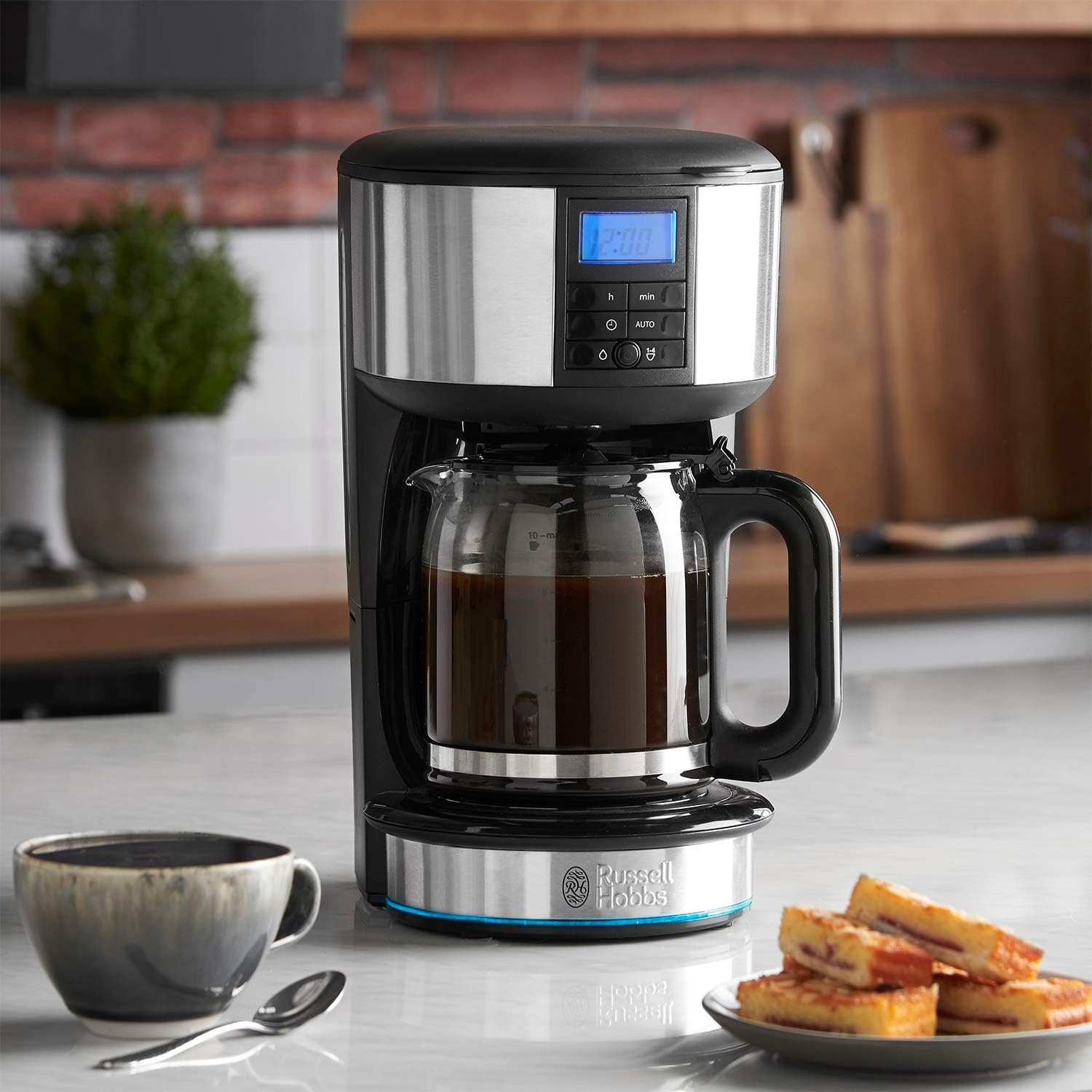 Russell Hobbs Buckingham Filter Coffee Machine, 1.25L Carafe/10 cups, 1 - 4 Cup brewing option, Fast brew, 24hr timer, 40min keep warm, Pause & Pour, Washable filter, Auto clean, 1000W, 20680 - Amazing Gadgets Outlet