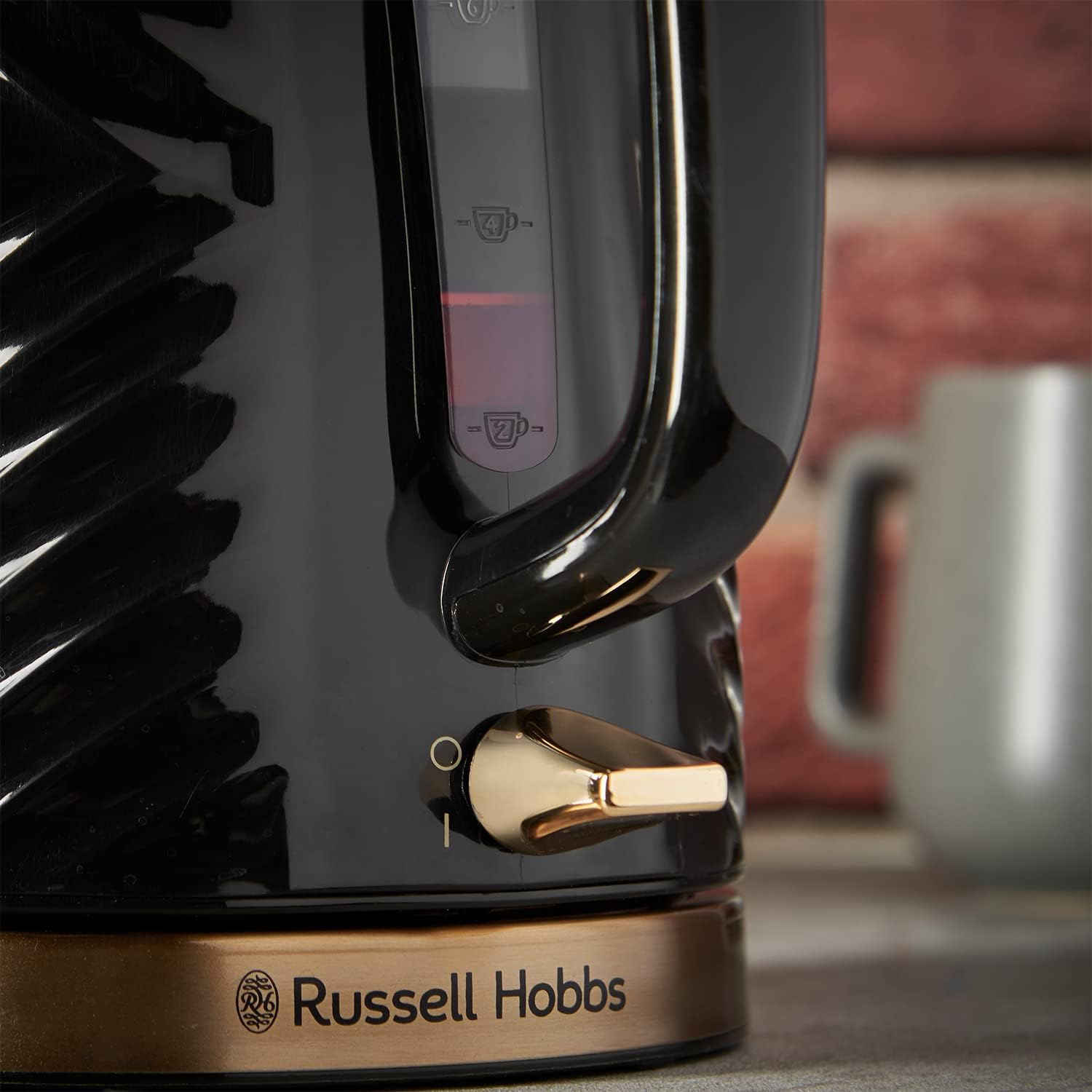 Russell Hobbs Groove Electric 1.7L Cordless Kettle (Fast Boil 3KW, Black textured plastic with brushed gold accents, Removable washable anti - scale filter, Push to open lid, Perfect pour spout) 26380 - Amazing Gadgets Outlet