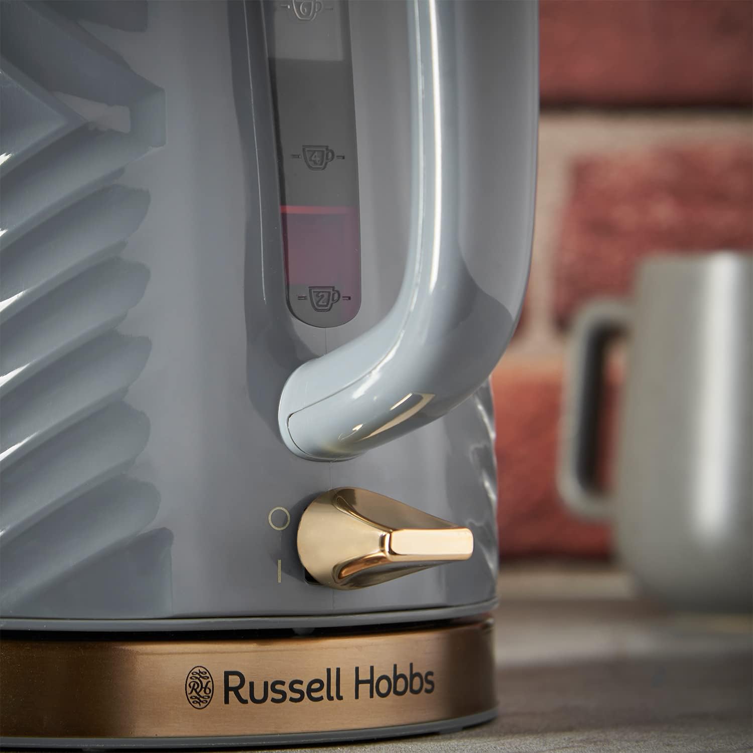 Russell Hobbs Groove Electric 1.7L Cordless Kettle (Fast Boil 3KW, Grey textured plastic with brushed gold accents, Removable washable anti - scale filter, Push to open lid, Perfect pour spout) 26382 - Amazing Gadgets Outlet