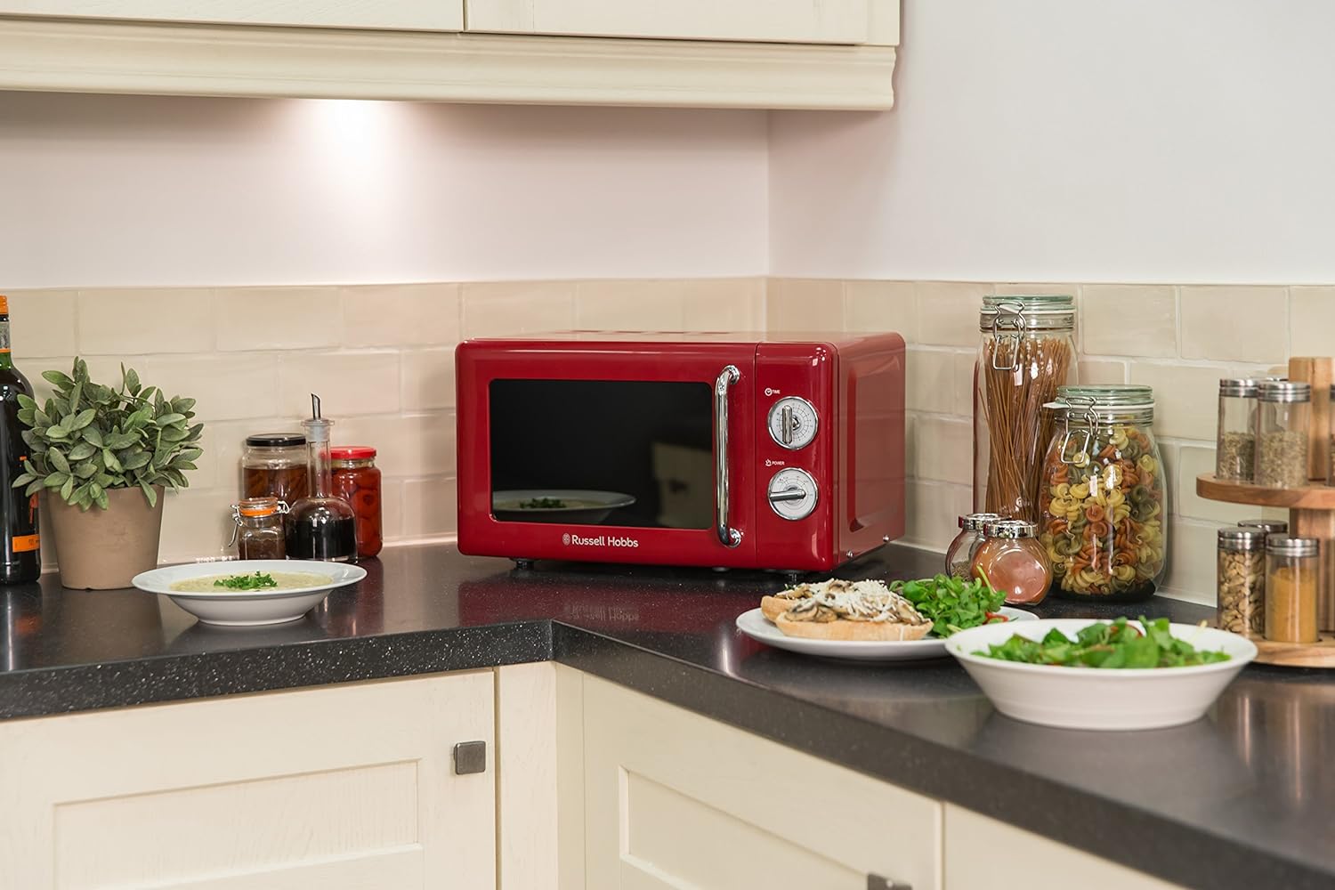 Russell Hobbs RHRETMM705R - N 17 L 700 W Red Compact Retro Solo Manual Microwave with 5 Power Levels, Timer, Defrost Setting, Easy Clean - Amazing Gadgets Outlet