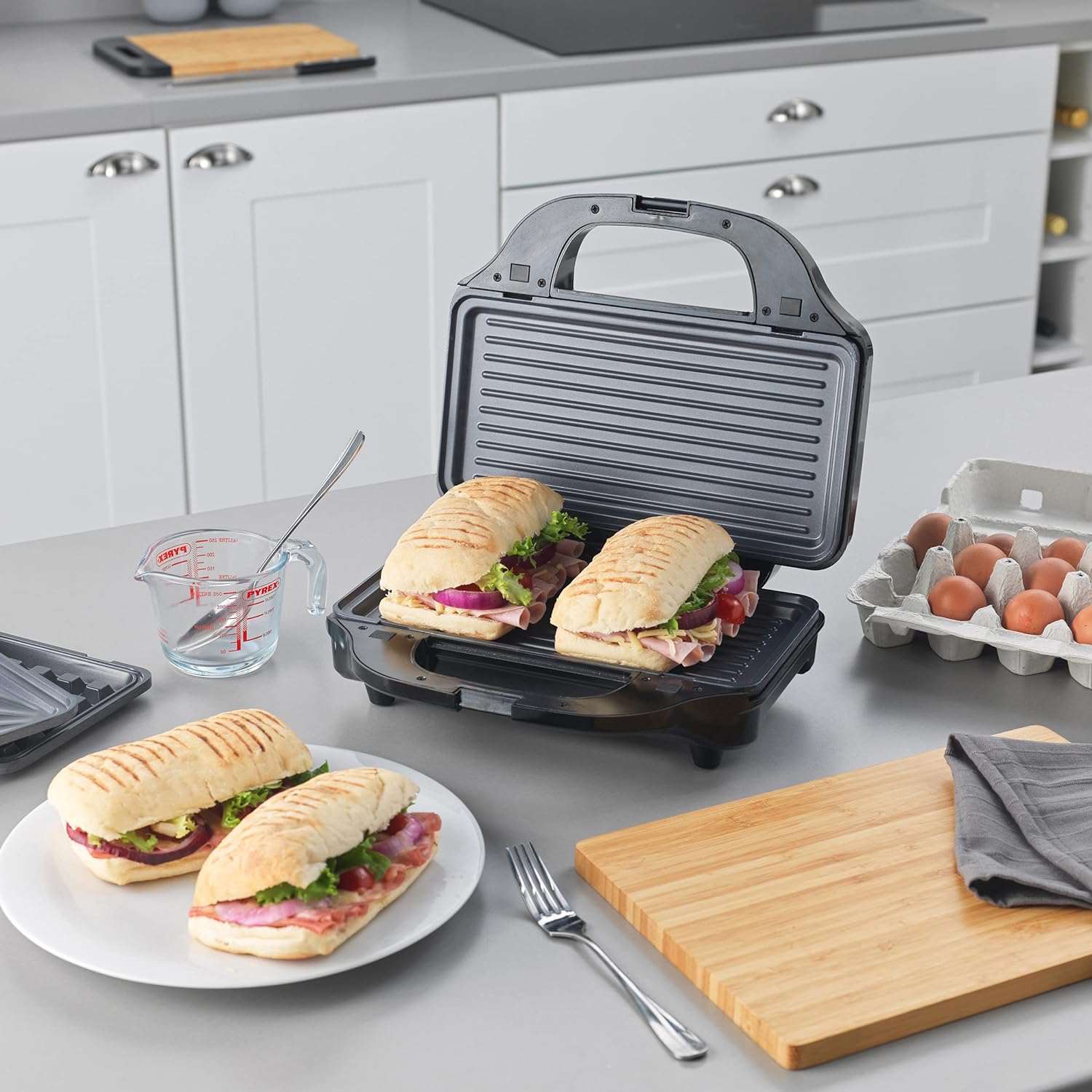 Salter EK2143 3 - In - 1 Snack Maker - Sandwich Toaster, Waffle Maker, Panini Press Grill, Includes Removable Extra Large Deep Fill Hot Plates, Non - Stick, 900W, Auto Temperature Control, Stay Cool Handle - Amazing Gadgets Outlet