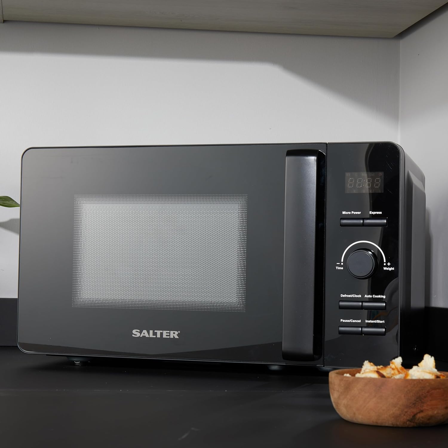 Salter EK5653MBLK Kuro 20L Digital Microwave – 800 W Solo Freestanding Microwave Oven With 27 cm Rotating Turntable, LED Clock Display Screen, Adjustable Time/Weigh Dial, 60 Minute Timer, Black - Amazing Gadgets Outlet