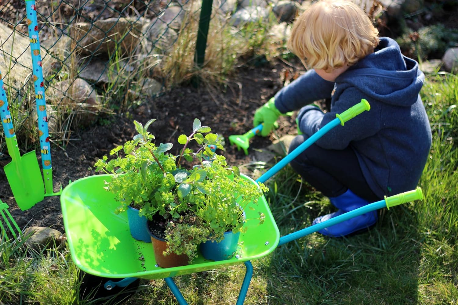 Small Foot 12014 Large Garden Set Made of Wood and Metal, with Wheelbarrow, Spade, Rake and Much More Toys, Multicoloured   Import  Single ASIN  Import  Multiple ASIN ×Product customization General Description Gallery Reviews Variati - Amazing Gadgets Outlet