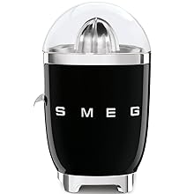 Smeg CJF01CRUK Retro 50's Style Citrus Juicer with Lid, Stainless Steel Reamer and Strainer, Anti - Drip Spout, Cream - Amazing Gadgets Outlet