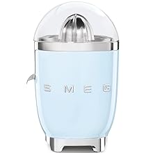 Smeg CJF01CRUK Retro 50's Style Citrus Juicer with Lid, Stainless Steel Reamer and Strainer, Anti - Drip Spout, Cream - Amazing Gadgets Outlet