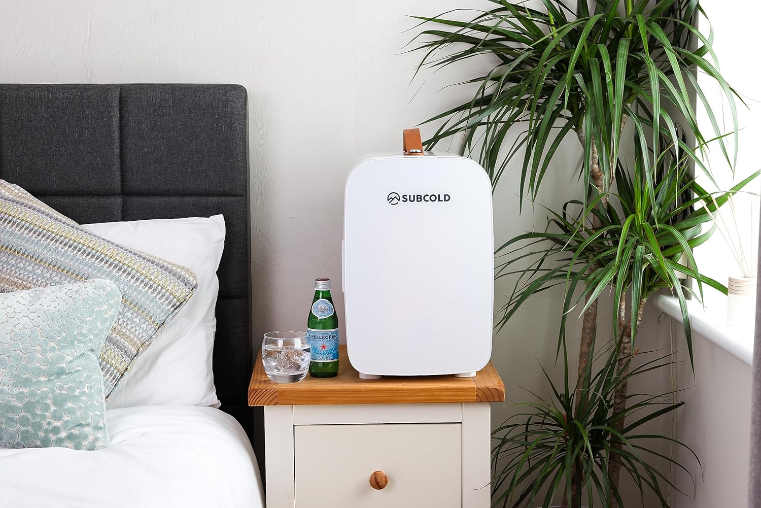 Subcold Pro15 Luxury Mini Fridge Cooler | Compact 15L Portable Small Fridge 12v & 240v | Efficient Quiet Cooling System | Ideal for Bedroom, Office, Beauty & Car (White) - Amazing Gadgets Outlet