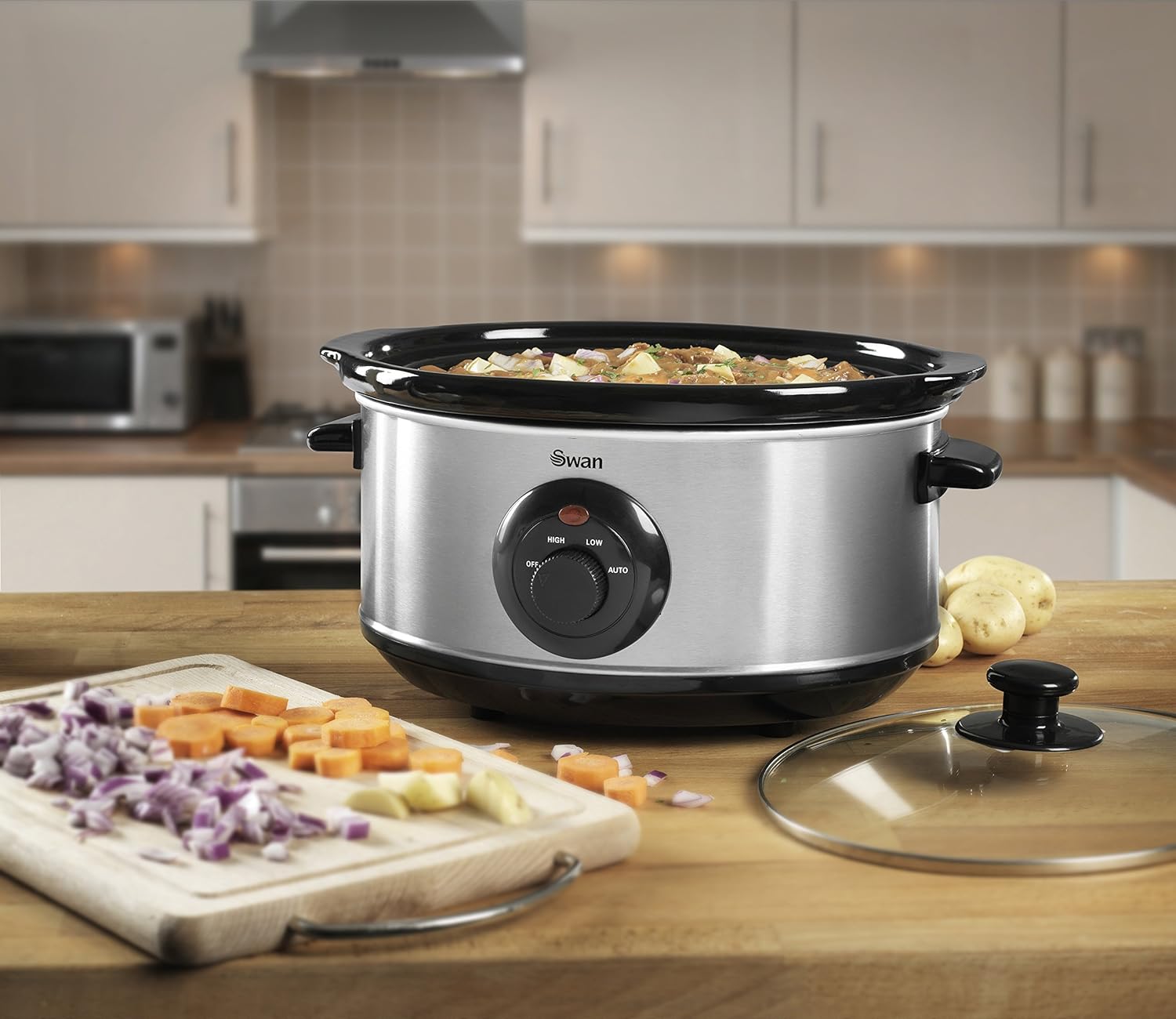 Swan SF17020N 3.5 Litre Oval Stainless Steel Slow Cooker with 3 Cooking Settings, 200W, Silver - Amazing Gadgets Outlet