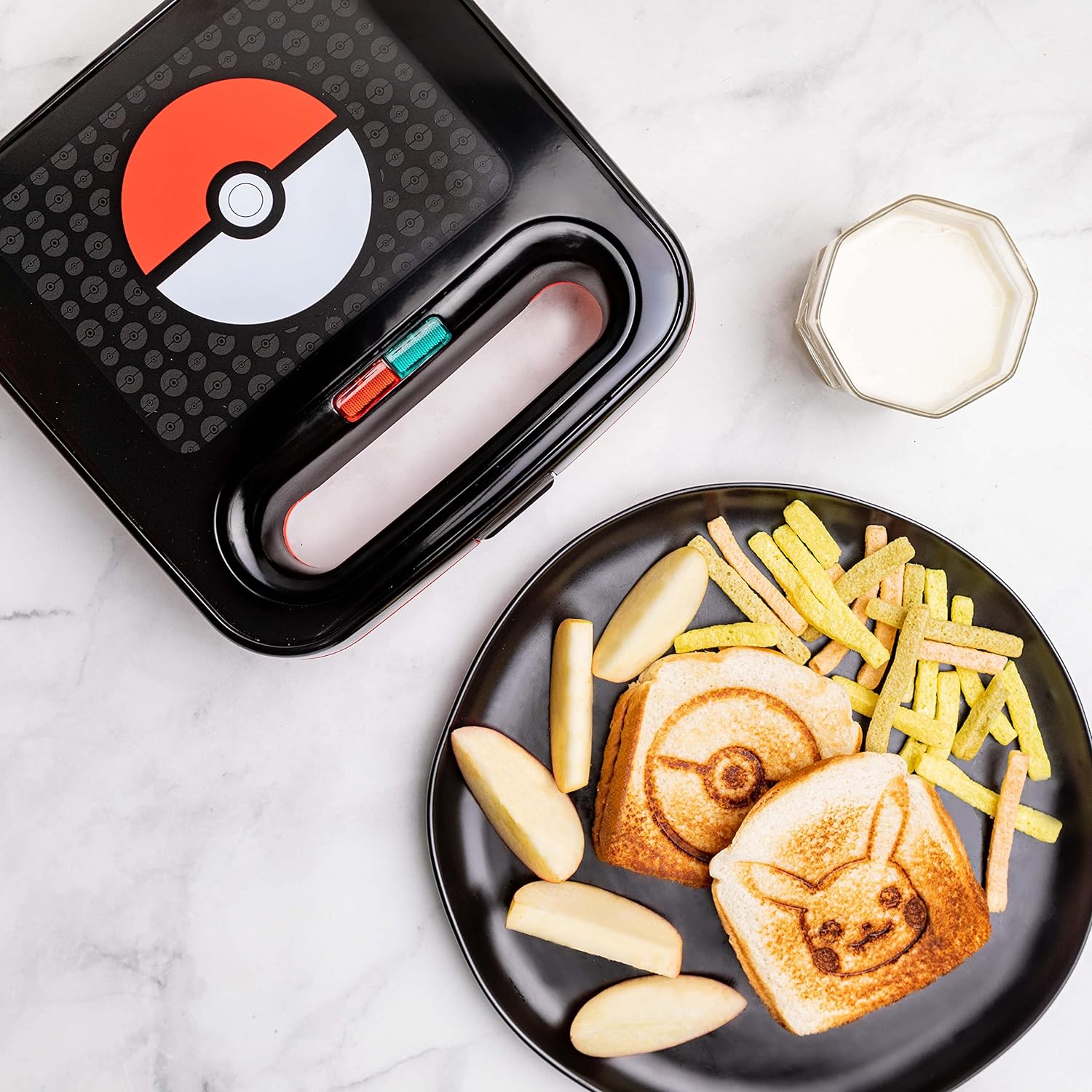 Uncanny Brands Pokemon Grilled Cheese Maker - Make Pokeball and Pikachu Sandwiches - Kitchen Appliance - UK Plug - Amazing Gadgets Outlet