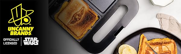 Uncanny Brands Star Wars Mandalorian Grilled Cheese Maker - Make Mando and Grogu Toasted Sandwiches - Lunch - Breakfast Kitchen Appliances - UK Plug - Amazing Gadgets Outlet