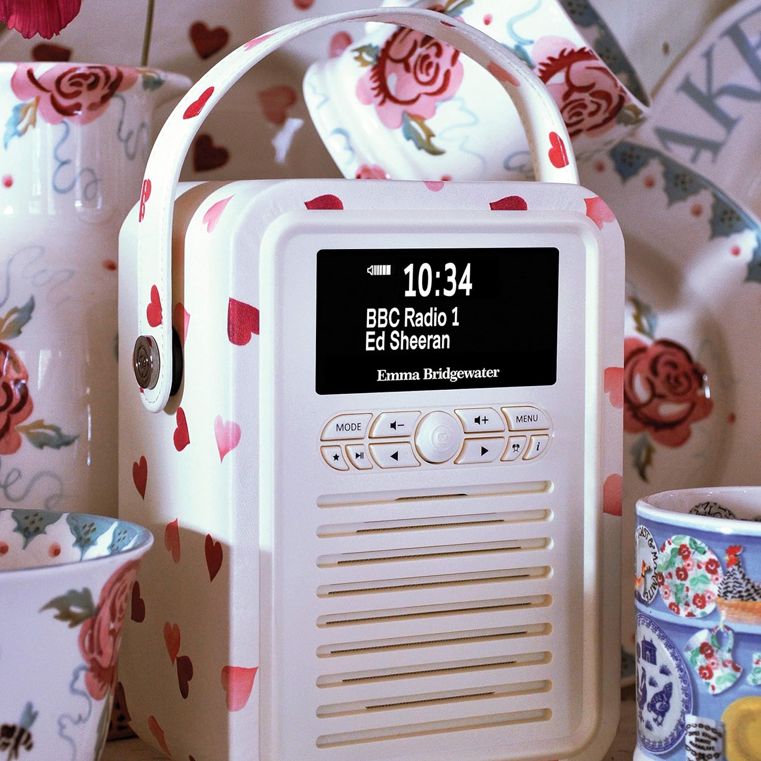 VQ Retro Mini DAB Radio with Bluetooth, Radio Alarm Clock with FM supportability. Mains and Battery Powered Portable DAB/DAB+ Digital Radio - Amazing Gadgets Outlet