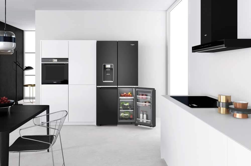 Whirlpool WQ9I FO1BX UK Freestanding Side - by - Side American Fridge Freezer, 554L, 90.5cm wide, Ice and Water Dispenser, No Frost - Amazing Gadgets Outlet