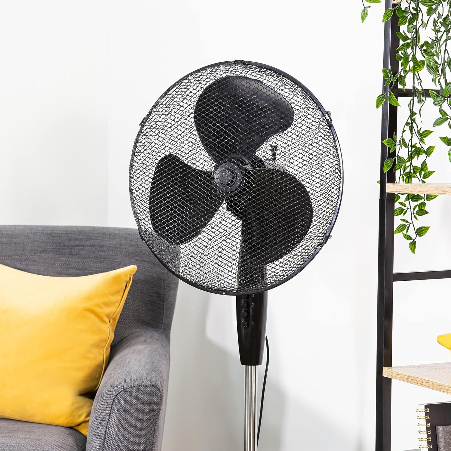 Zanussi 16" Inch, Lightweight, Pedestal Fan, 3 Speeds, Wide - Angled Oscillation, Powerful Airflow, Adjustable Height, Black - ZNPPF1621B - Amazing Gadgets Outlet