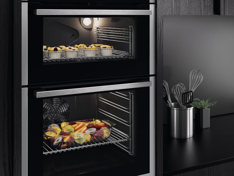 Zanussi Series 20 Electric Built In Double Oven ZKHNL3X1, 66 L Capacity, 59,4 cm, Fan Controlled Defrosting, Self - Cleaning With Clean Enamel, LED display, Stainless Steel - Amazing Gadgets Outlet